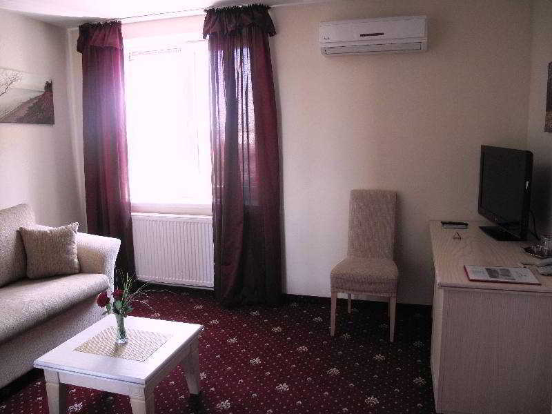 Hotel Pajurio Vieskelis Klaipėda Extérieur photo